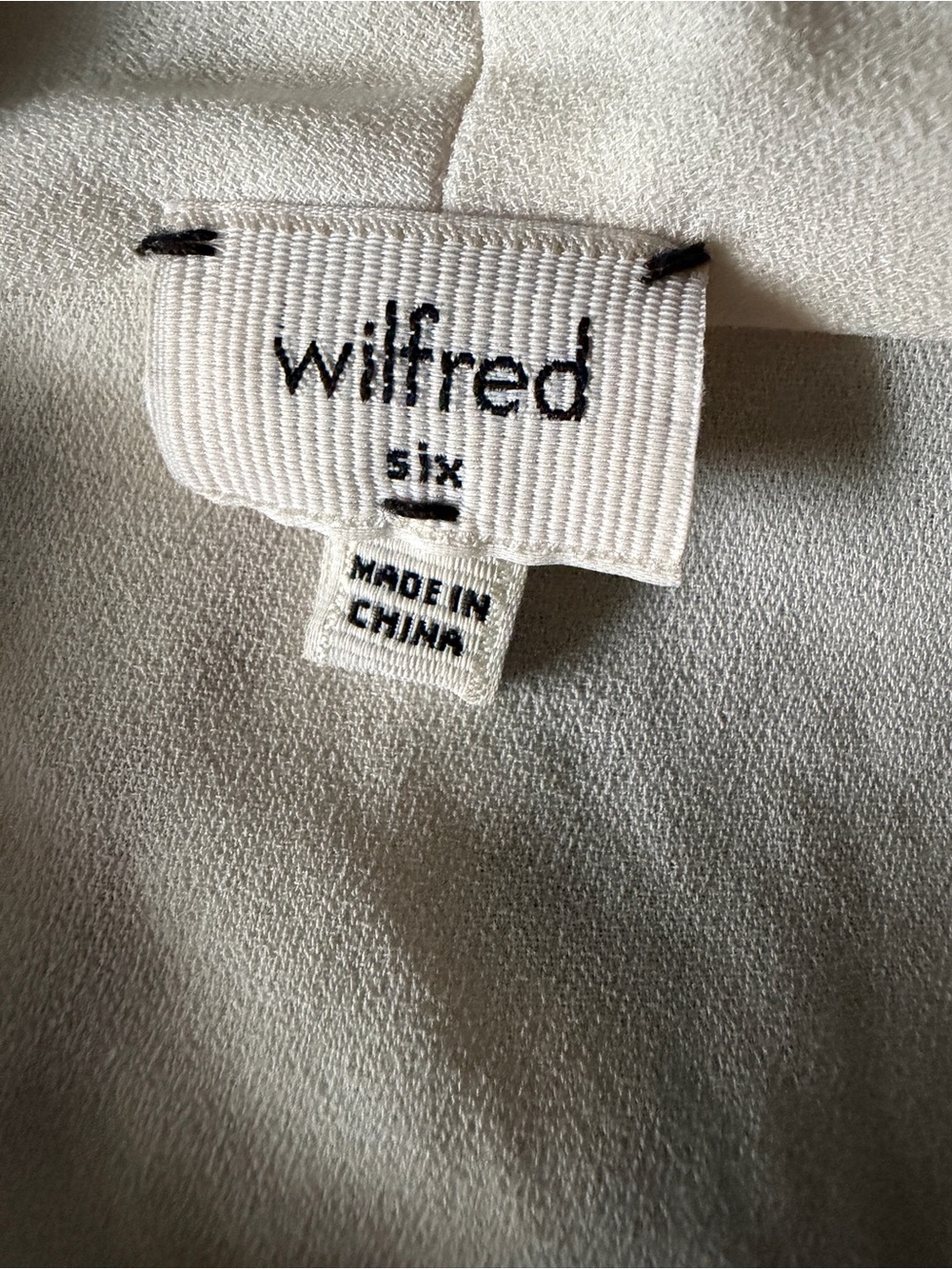 Wilfred Aritzia Ivory Wrap Belted Dress Size 6 - Picture 4 of 7